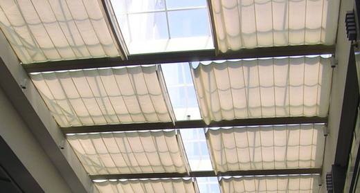 佳力斯折疊天棚簾